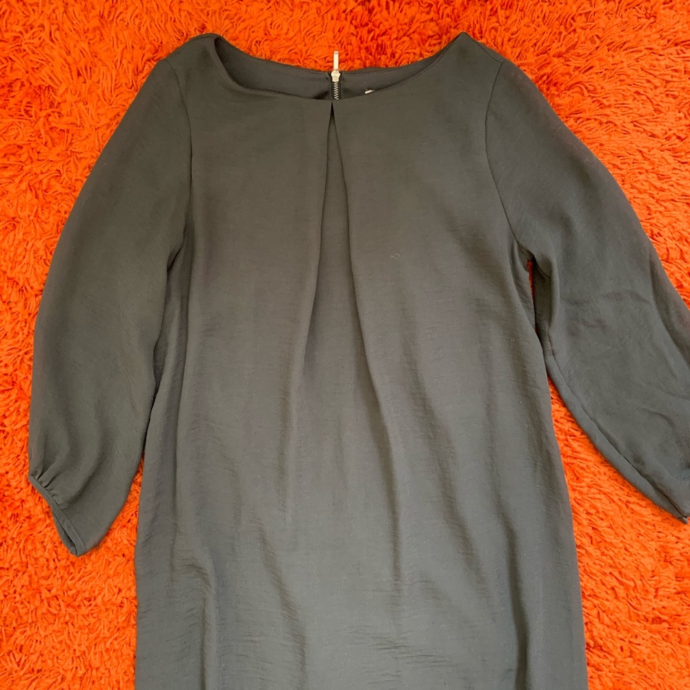 Grey dress